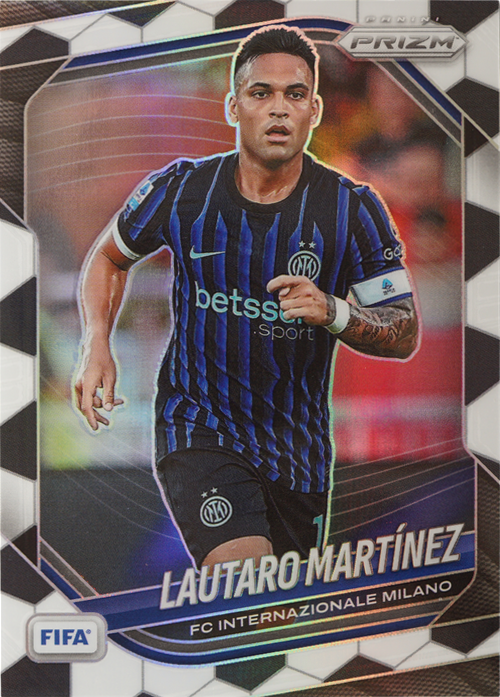 Lautaro Martinez trading card