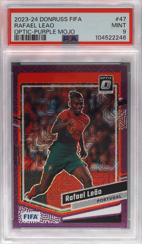 Rafael Leao trading card