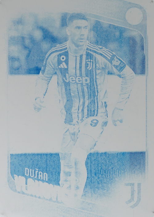 Dušan Vlahović trading card
